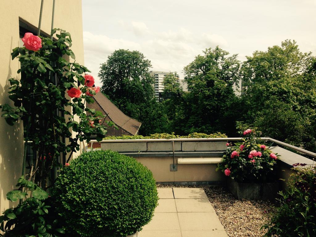 Avliving City Flat Basel With Roof Garden Basileia Exterior foto